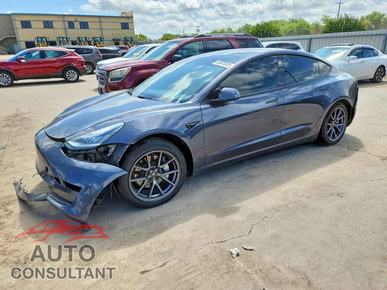 TESLA MODEL 3 2022 - 5YJ3E1EB5NF246453