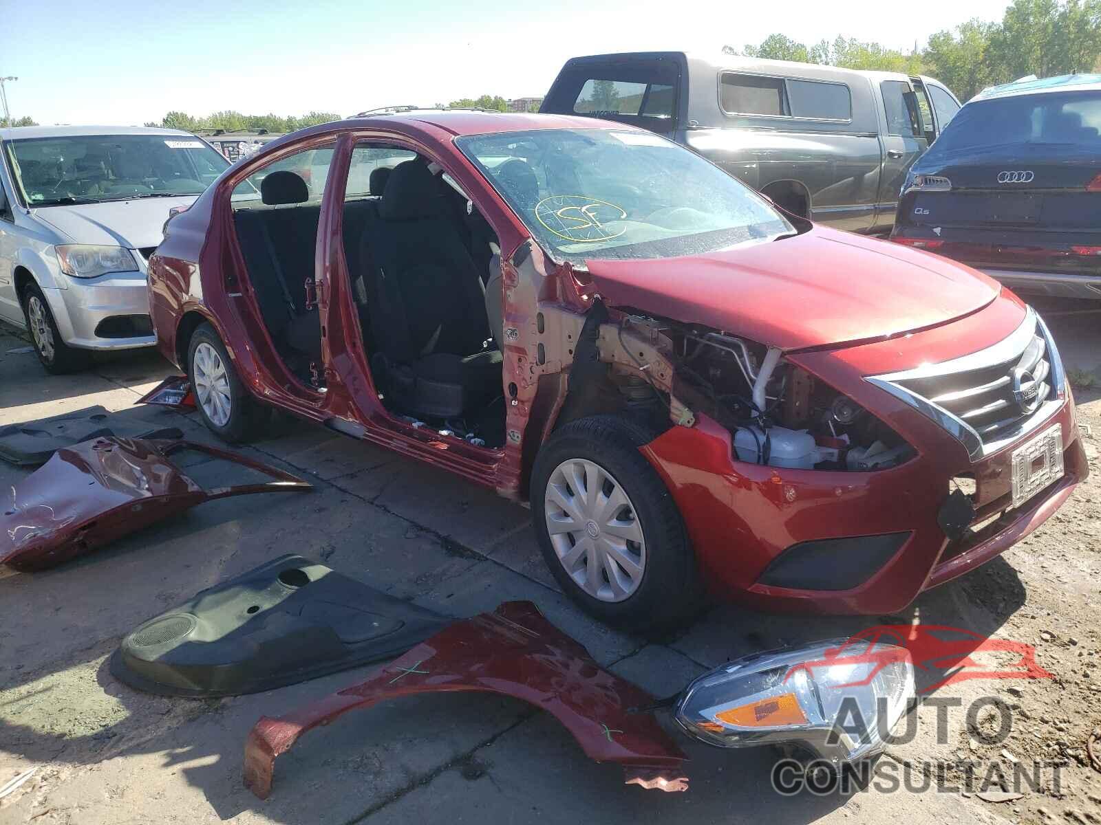 NISSAN VERSA 2019 - 3N1CN7AP2KL828756