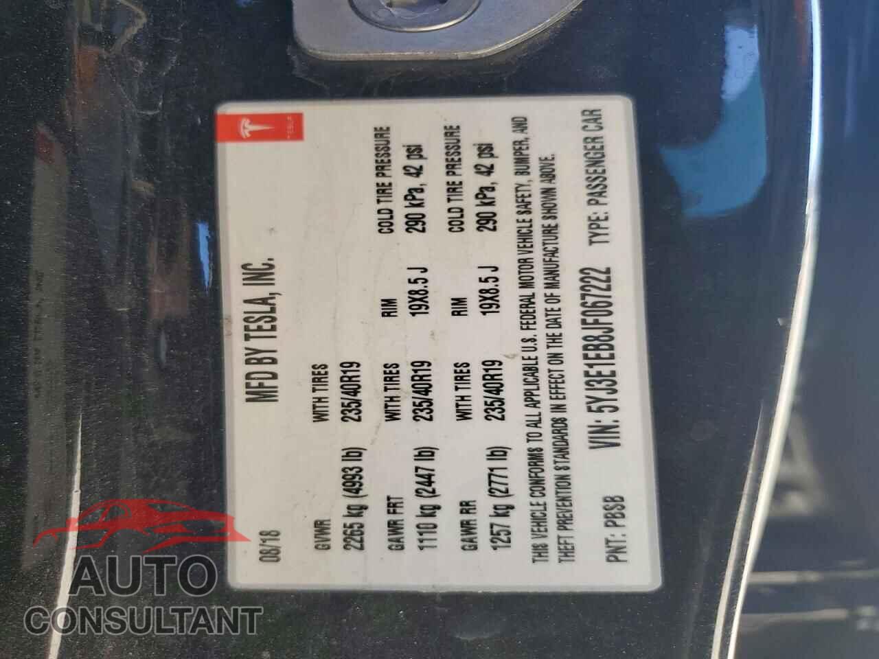 TESLA MODEL 3 2018 - 5YJ3E1EB8JF067222