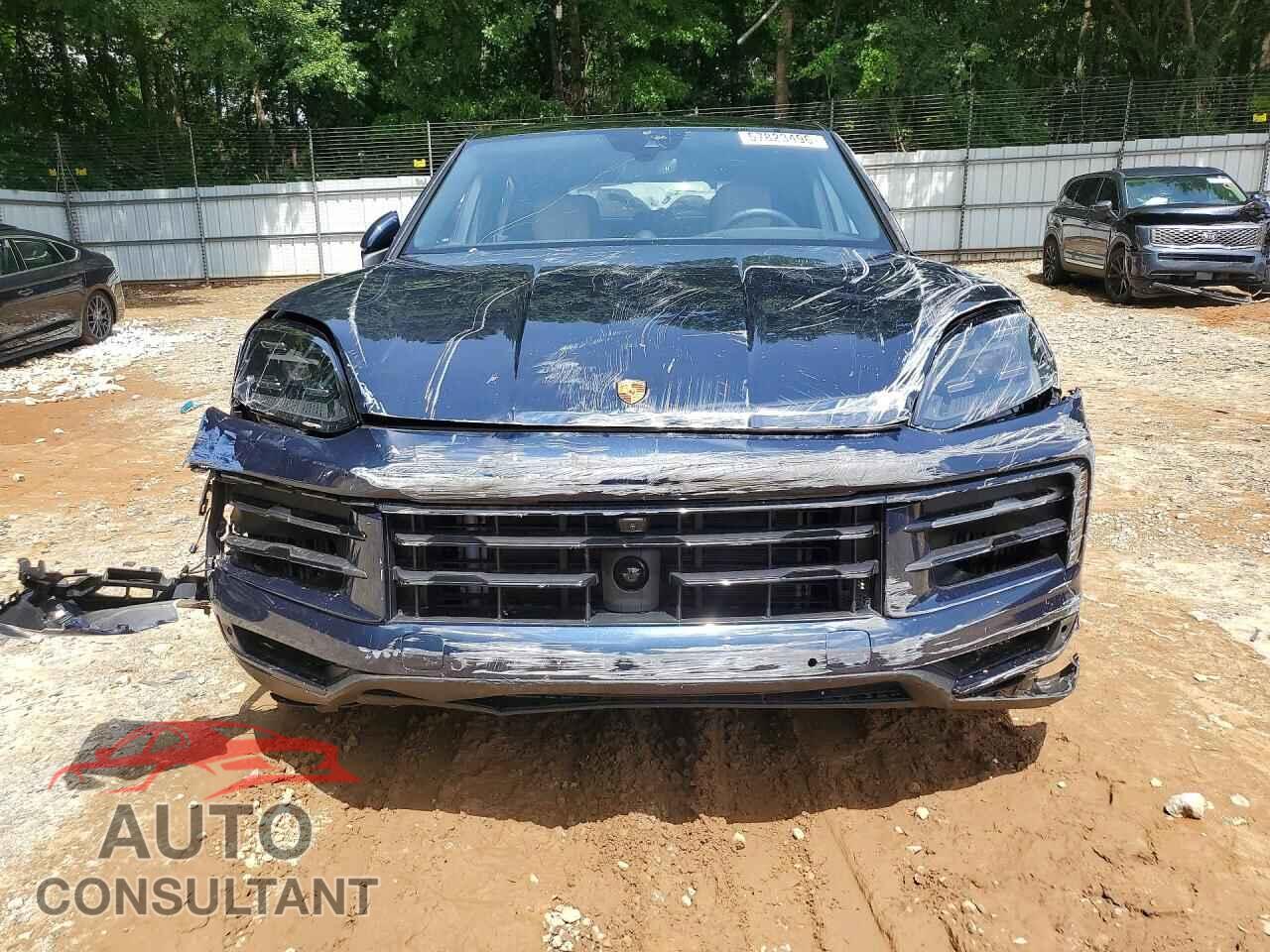PORSCHE CAYENNE 2024 - WP1BA2AY8RDA52101