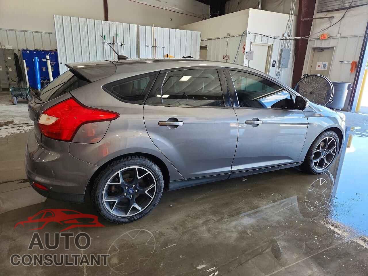FORD FOCUS 2014 - 1FADP3K25EL422886