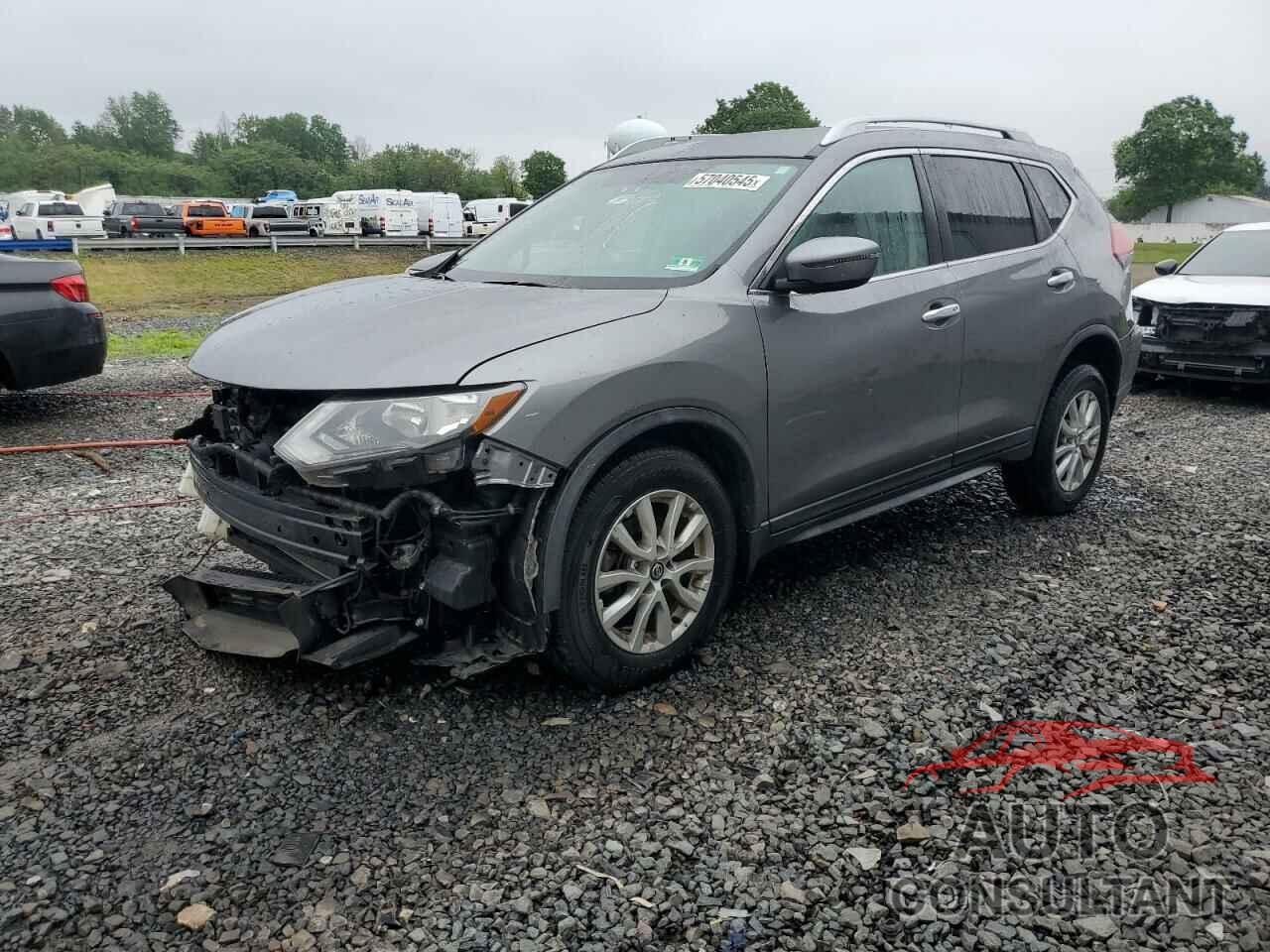 NISSAN ROGUE 2018 - KNMAT2MV9JP597901