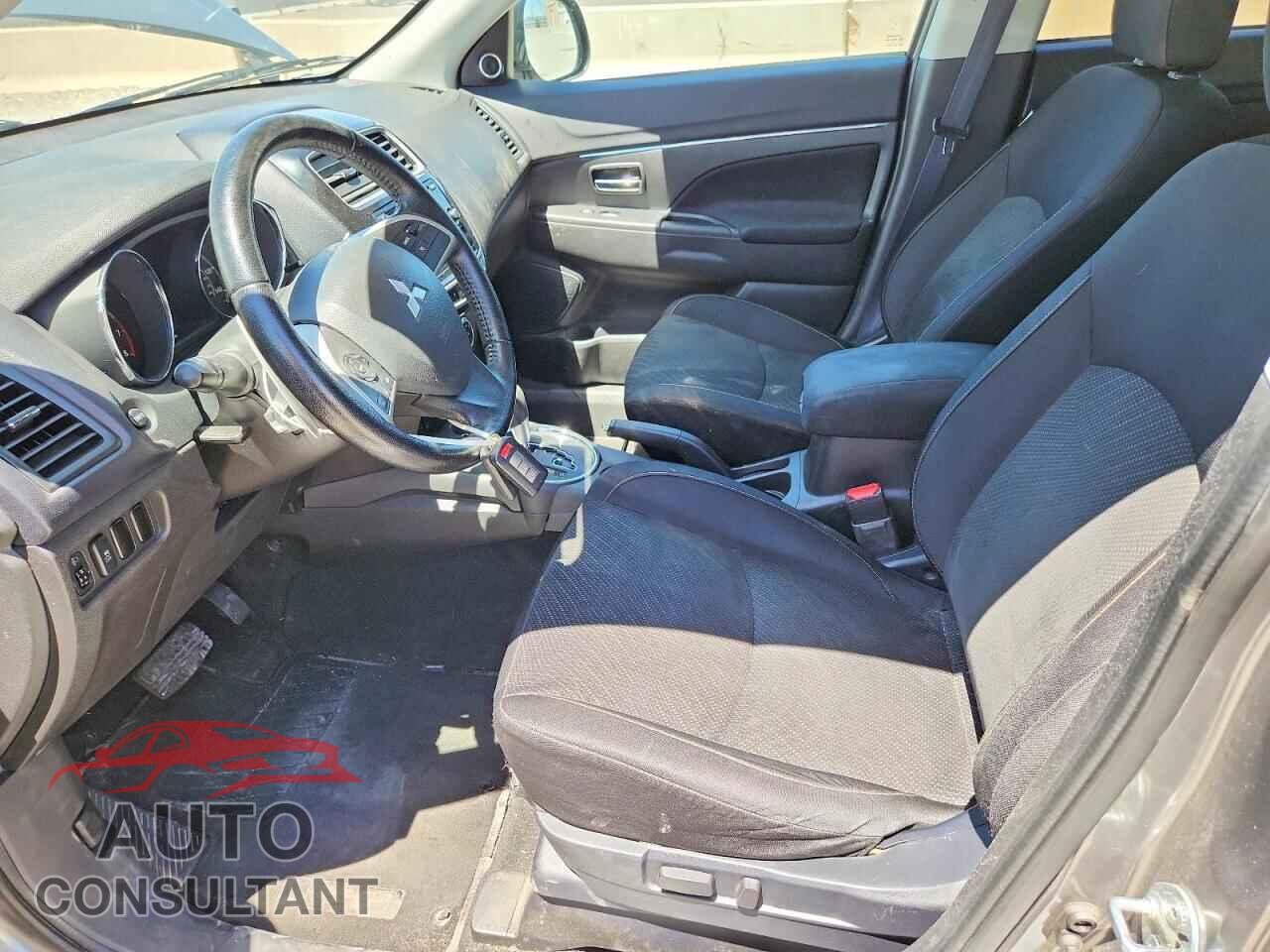 MITSUBISHI OUTLANDER 2015 - 4A4AR4AU7FE046349