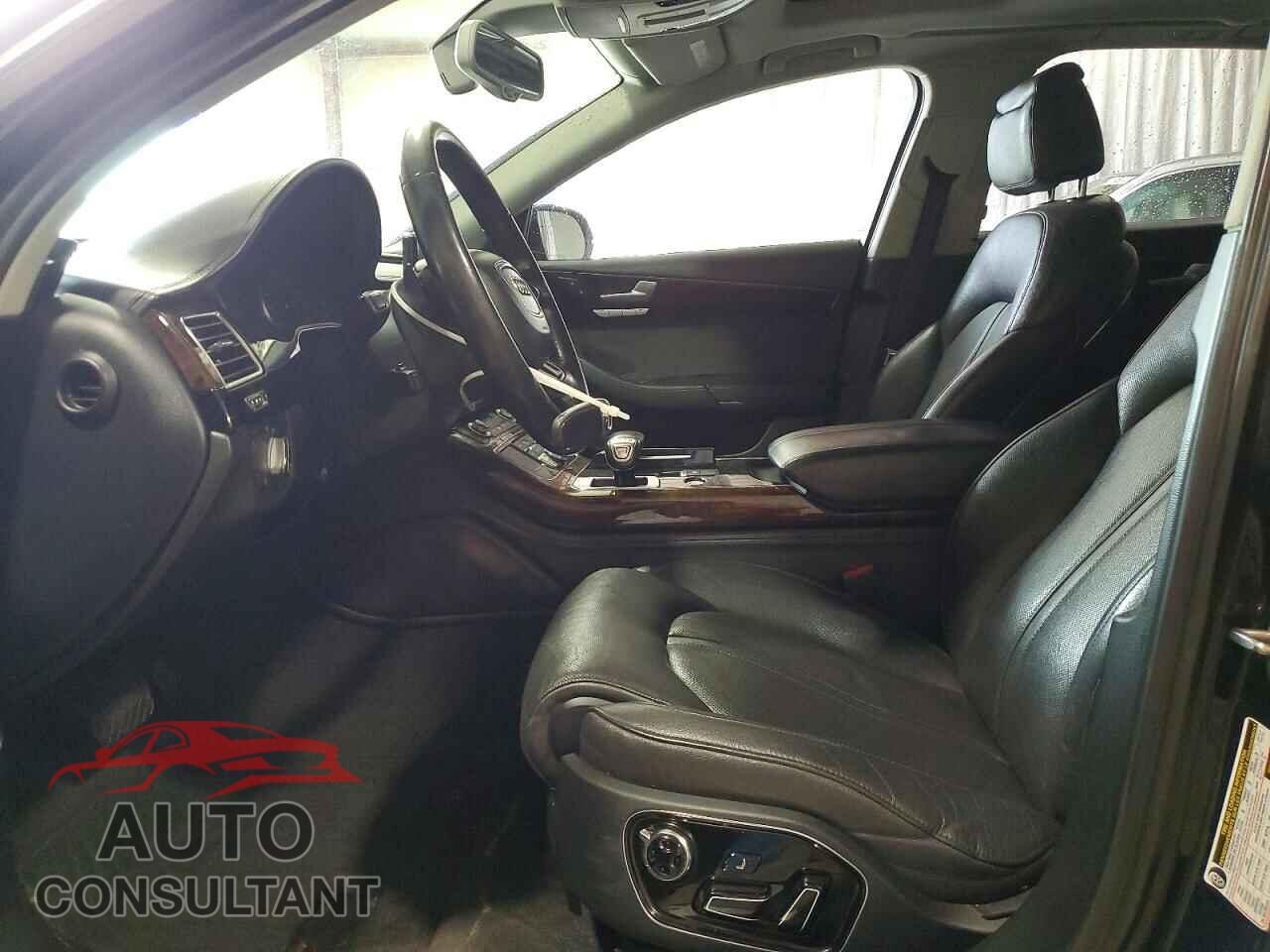 AUDI A8 2013 - WAURGAFD8DN000675