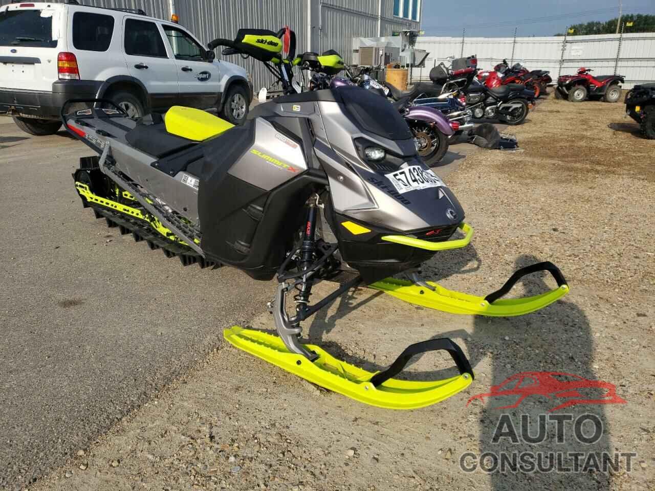 2023 SNOWMOBILE SKI DOO