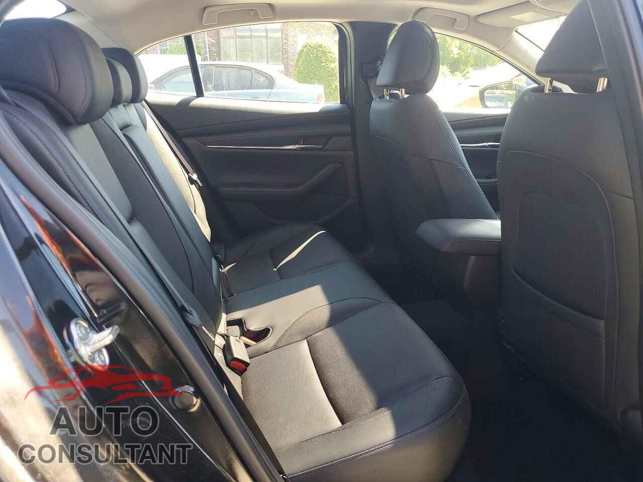 MAZDA 3 2019 - JM1BPBEM6K1132169