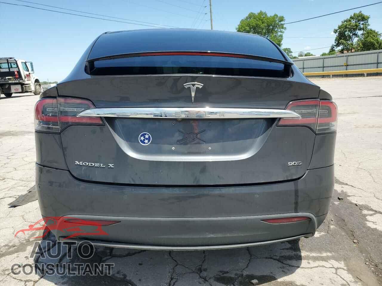 TESLA MODEL X 2016 - 5YJXCBE20GF012155