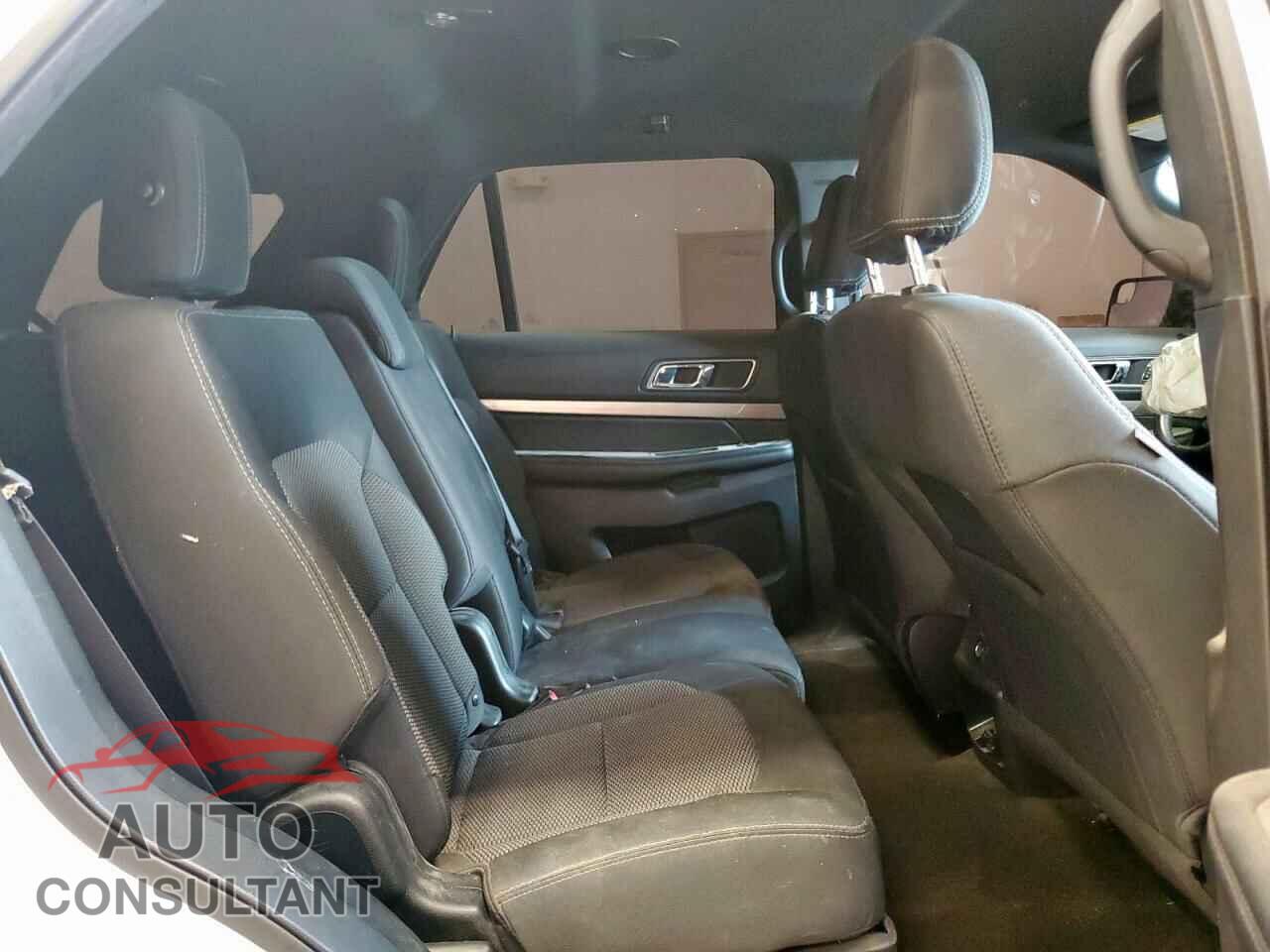 FORD EXPLORER 2018 - 1FM5K8D86JGB91054