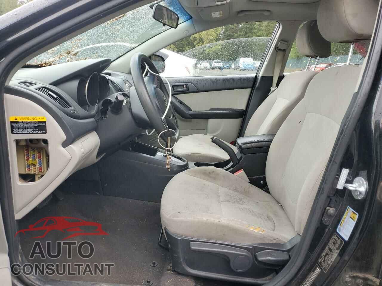 KIA FORTE 2010 - KNAFU4A24A5251210
