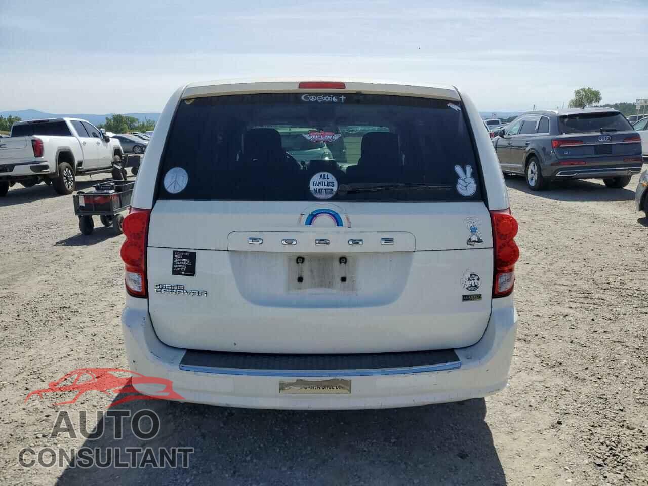 DODGE CARAVAN 2011 - 2D4RN4DG8BR794782