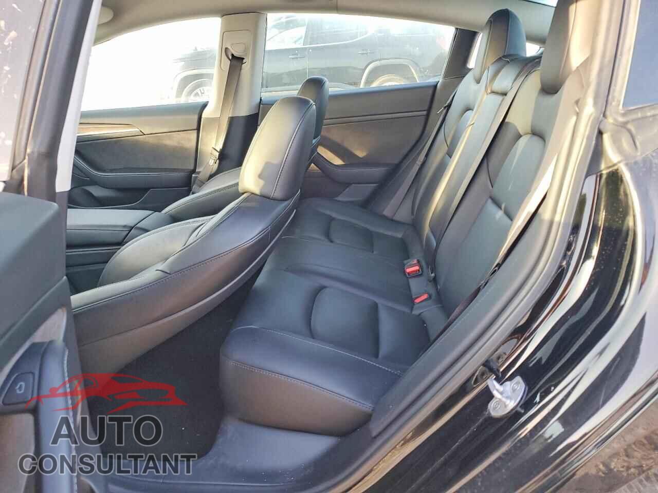 TESLA MODEL 3 2023 - 5YJ3E1EA9PF588532
