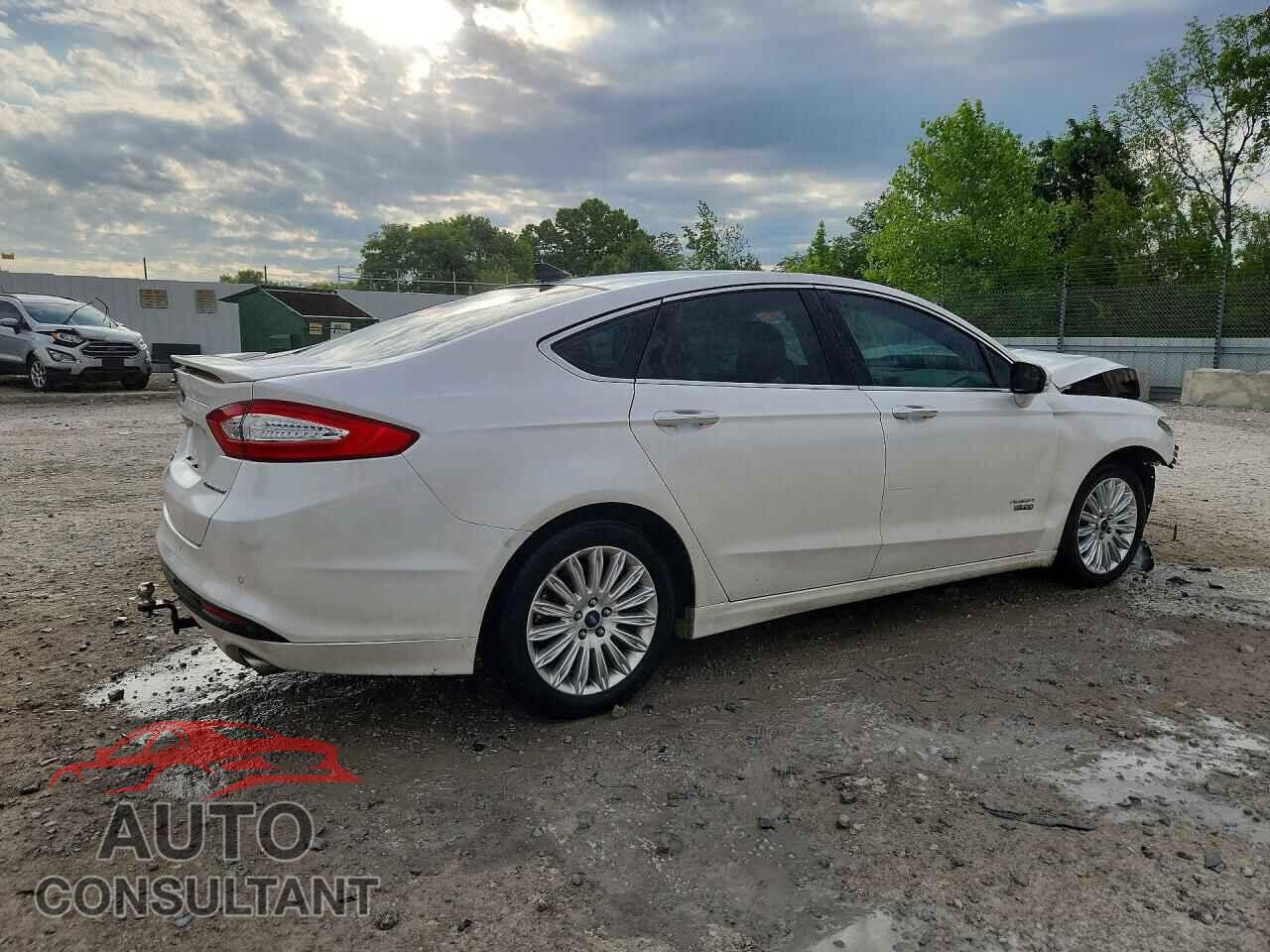 FORD FUSION 2013 - 3FA6P0SU1DR351355