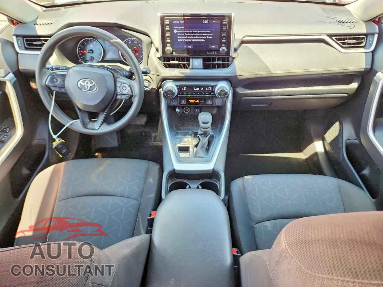 TOYOTA RAV4 2019 - JTMP1RFV4KD505702
