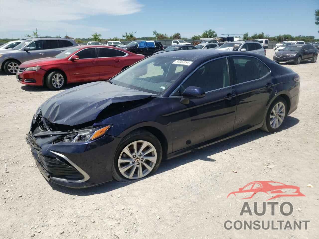 TOYOTA CAMRY 2021 - 4T1C11AK8MU406070