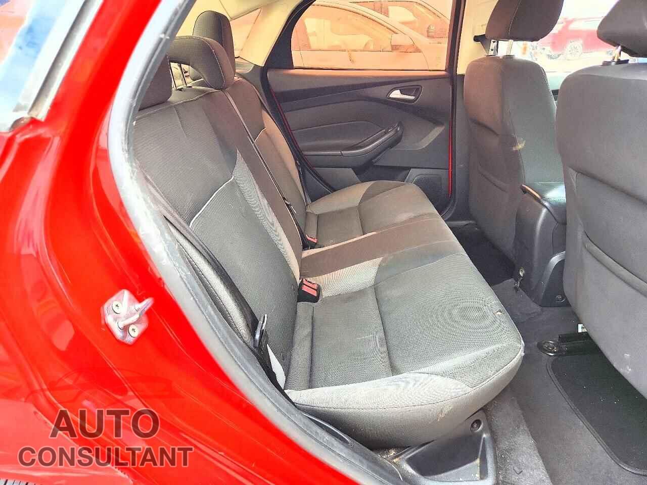 FORD FOCUS 2013 - 1FADP3F23DL144076