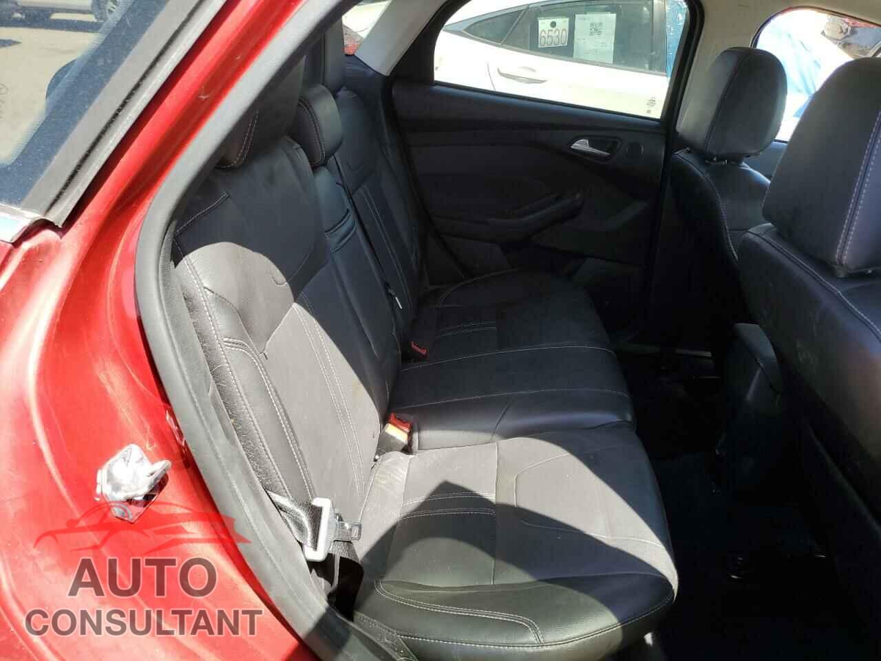 FORD FOCUS 2012 - 1FAHP3M27CL436283