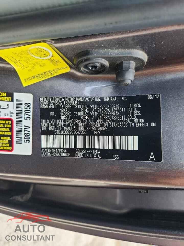 TOYOTA SIENNA 2012 - 5TDJK3DC9CS047355
