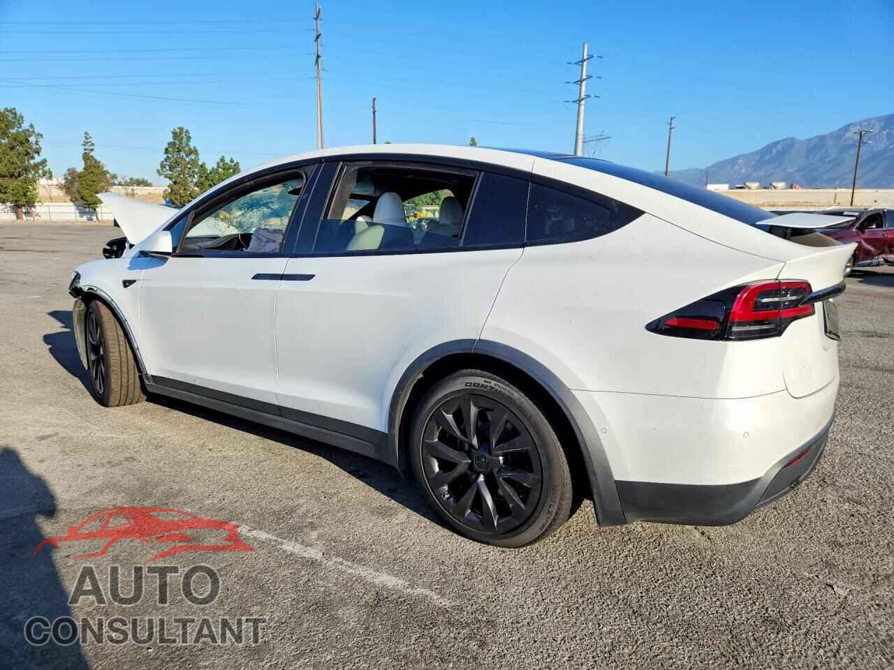 TESLA MODEL X 2022 - 7SAXCAE56NF362491