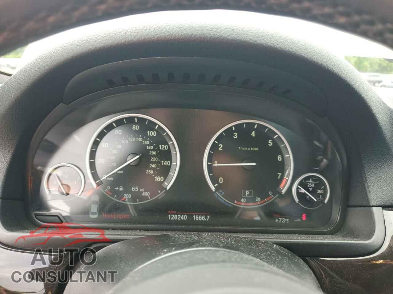 BMW 5 SERIES 2014 - WBA5B3C59ED539772