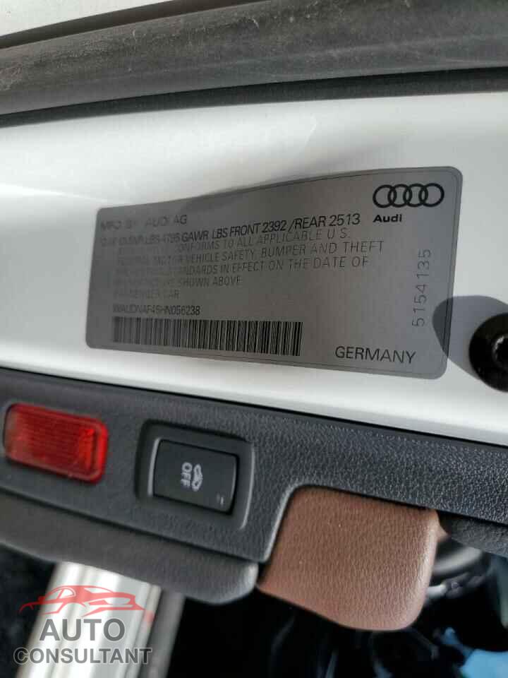 AUDI A4 2017 - WAUDNAF45HN056238