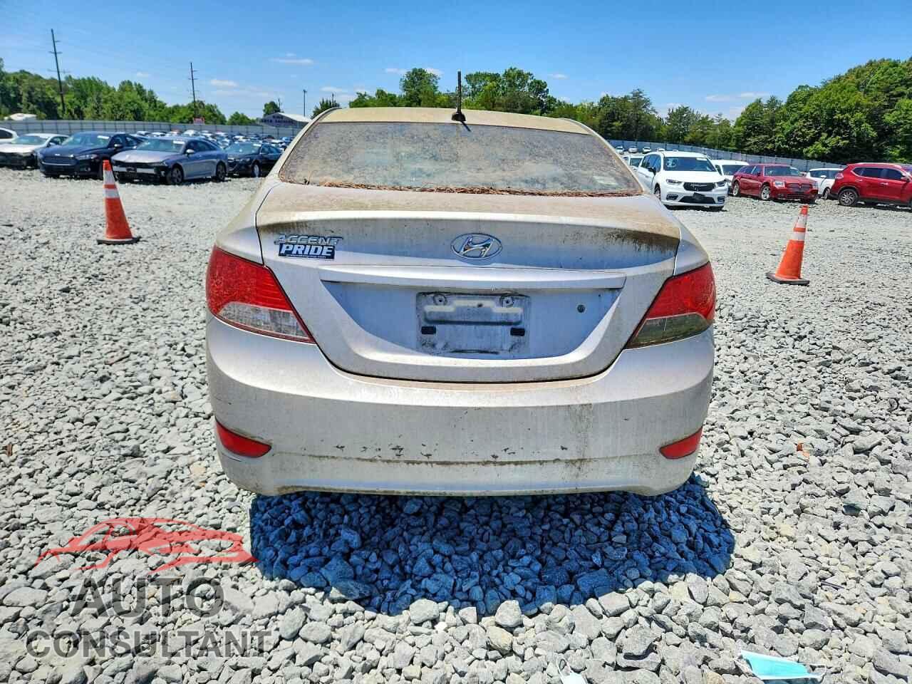 HYUNDAI ACCENT 2012 - KMHCT4AEXCU200219