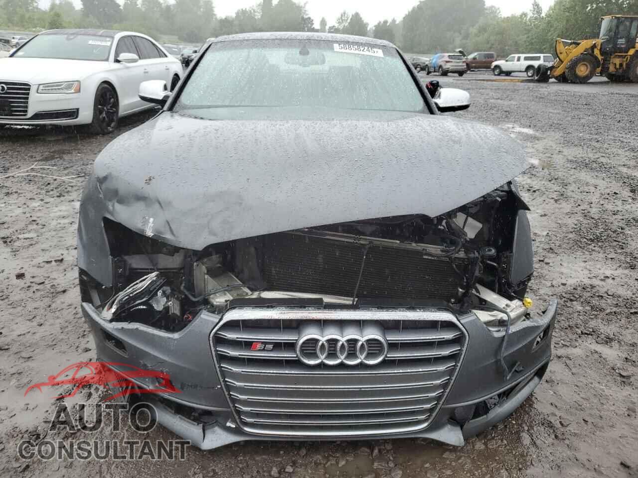 AUDI S5/RS5 2014 - WAUCGAFR7EA053975