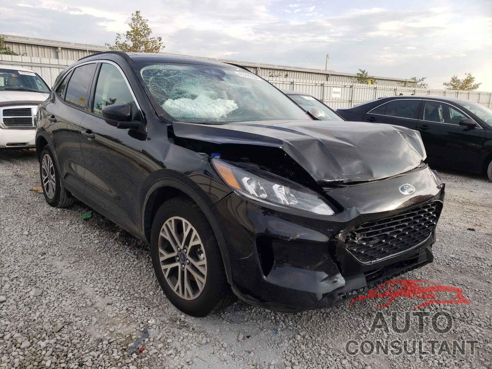 FORD ESCAPE 2021 - 1FMCU0H63MUA57202