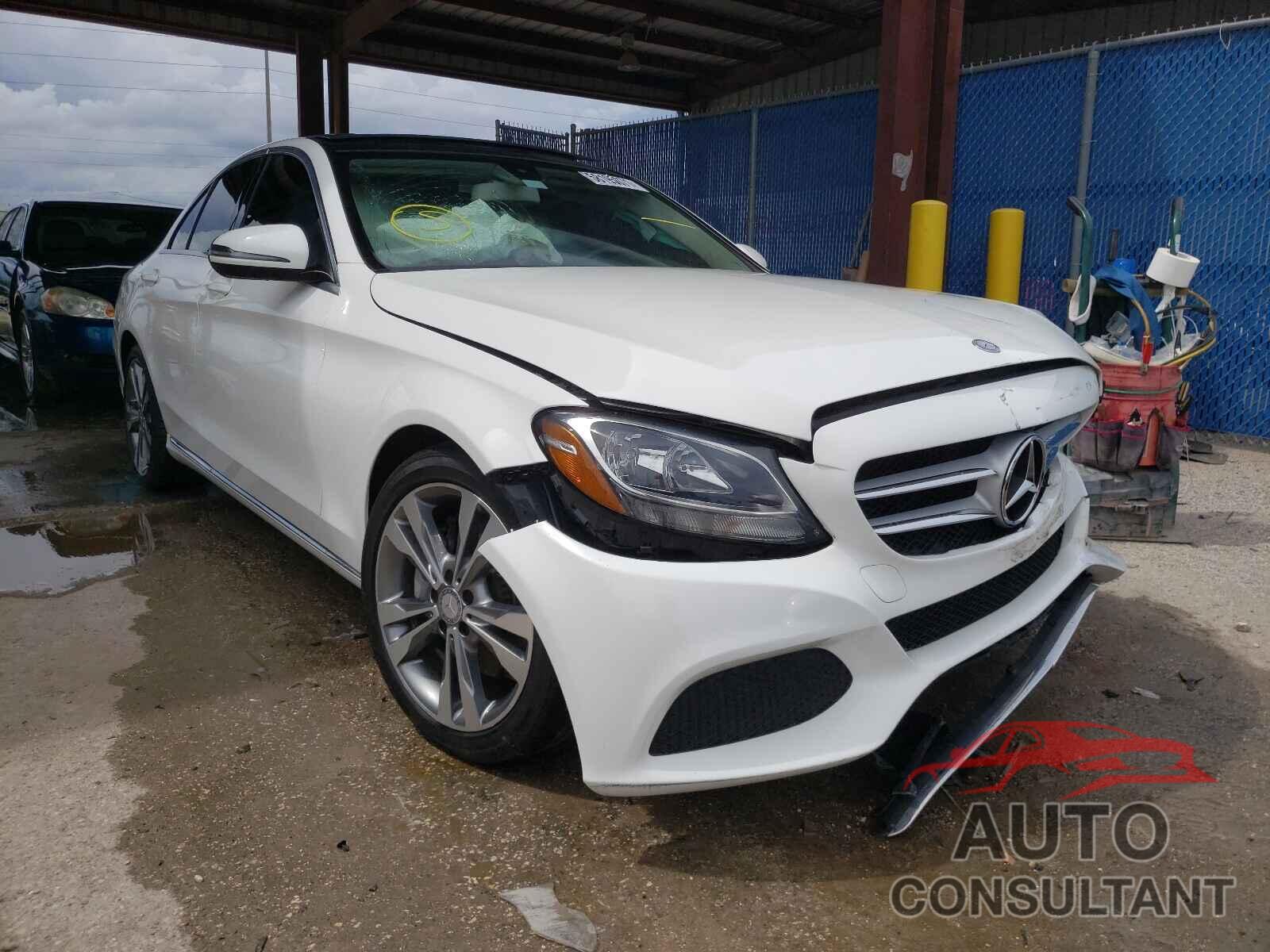 MERCEDES-BENZ C-CLASS 2017 - 55SWF4JB7HU182050