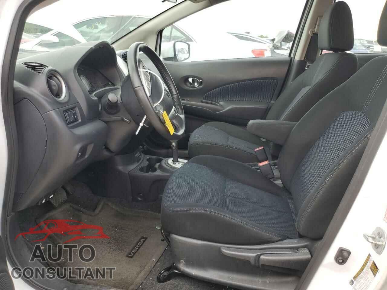 NISSAN VERSA 2017 - 3N1CE2CP0HL364438