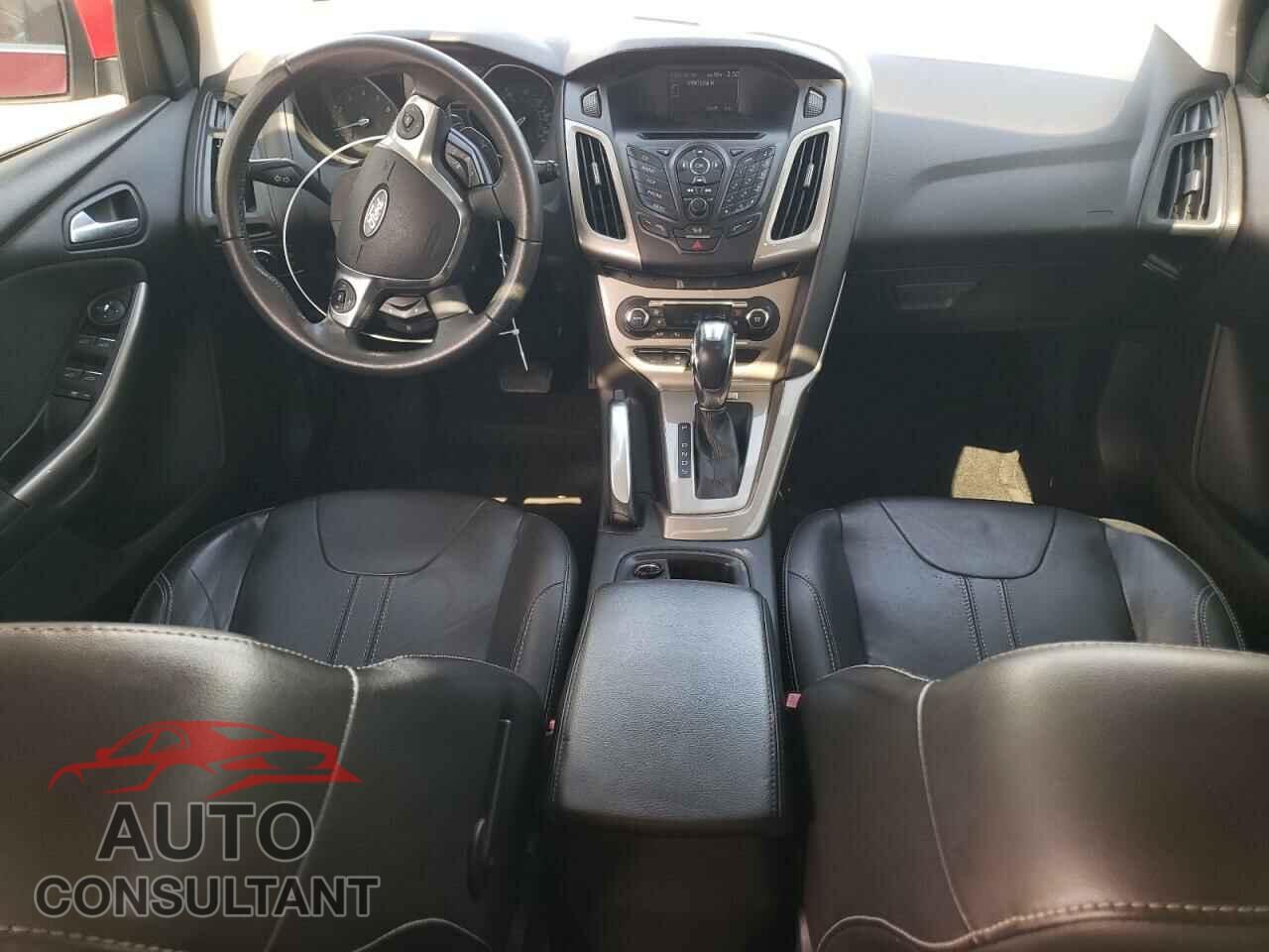 FORD FOCUS 2012 - 1FAHP3M29CL325475