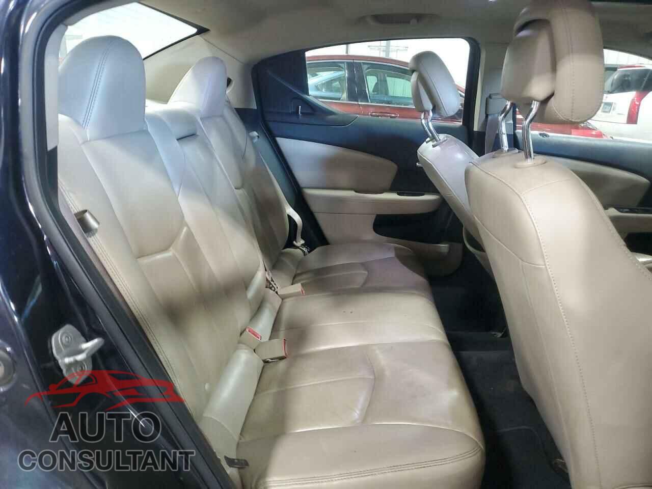 DODGE AVENGER 2011 - 1B3BD2FGXBN540976