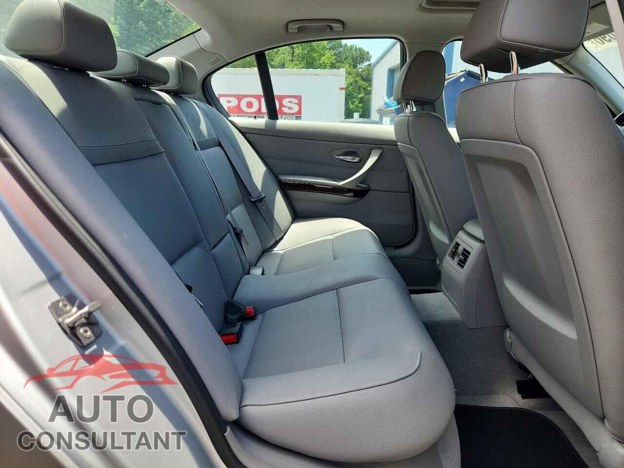 BMW 3 SERIES 2011 - WBAPH7C56BE682473