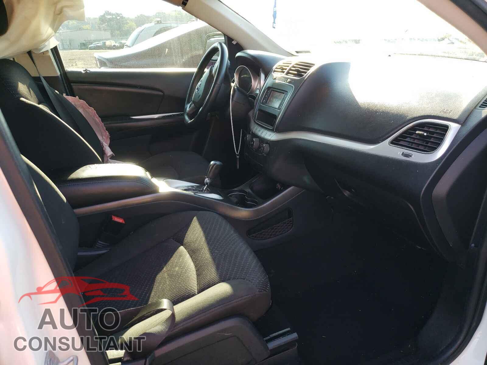 DODGE JOURNEY 2018 - 3C4PDCAB4JT363751