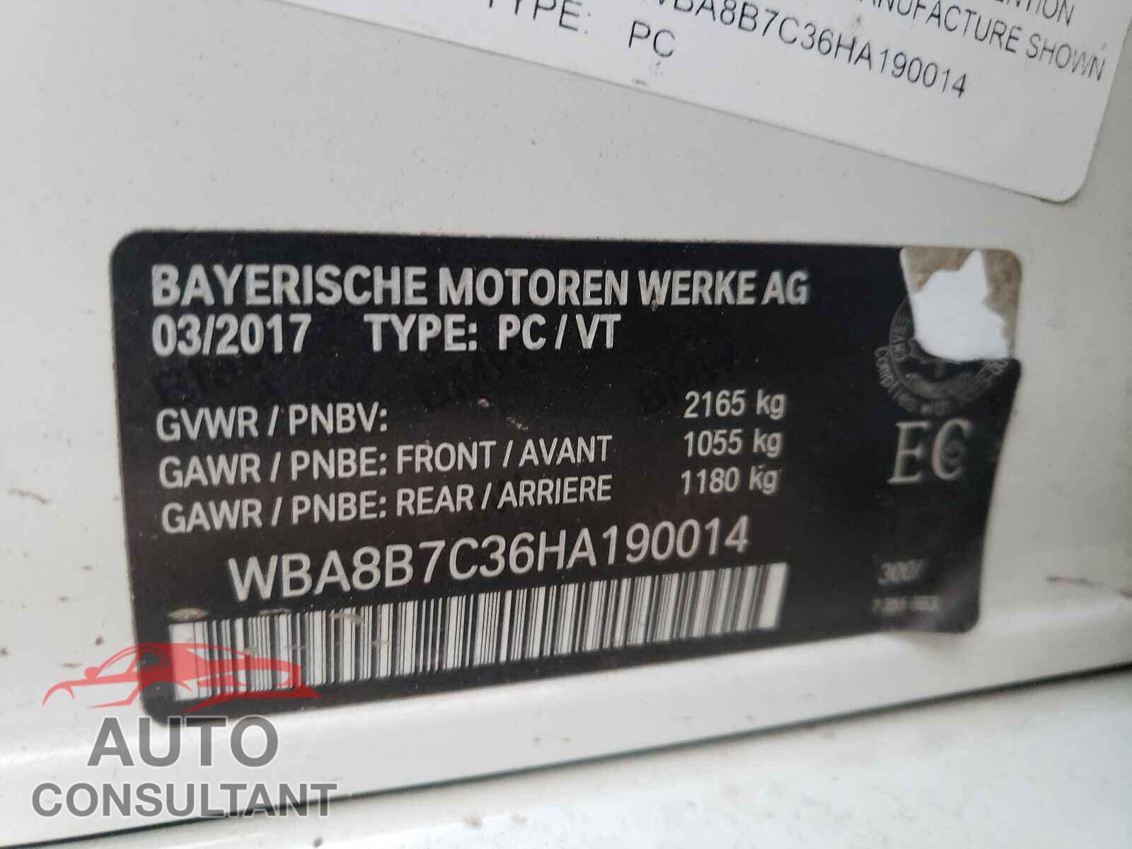 BMW 3 SERIES 2017 - WBA8B7C36HA190014
