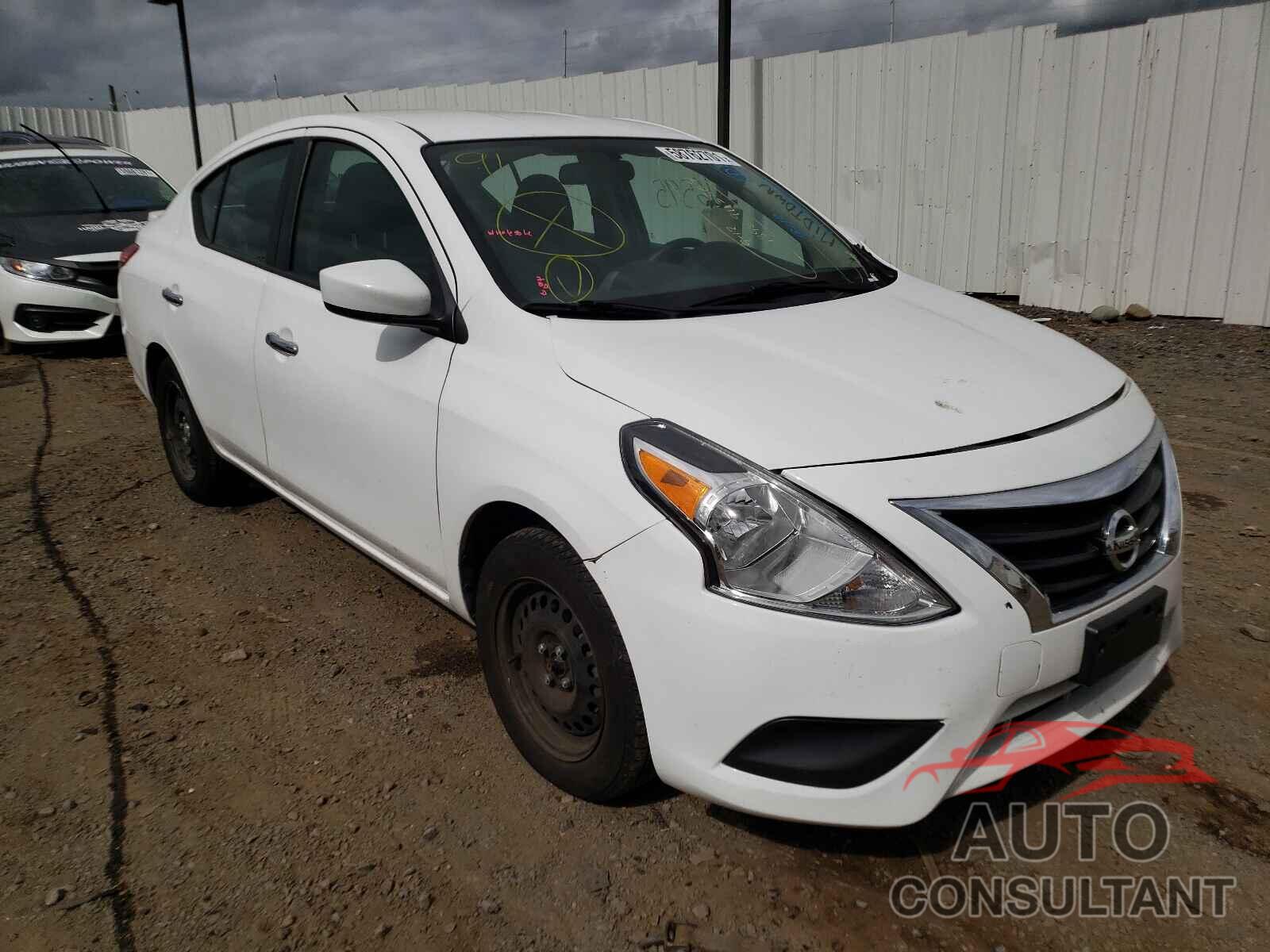 NISSAN VERSA 2019 - 3N1CN7AP5KL832736