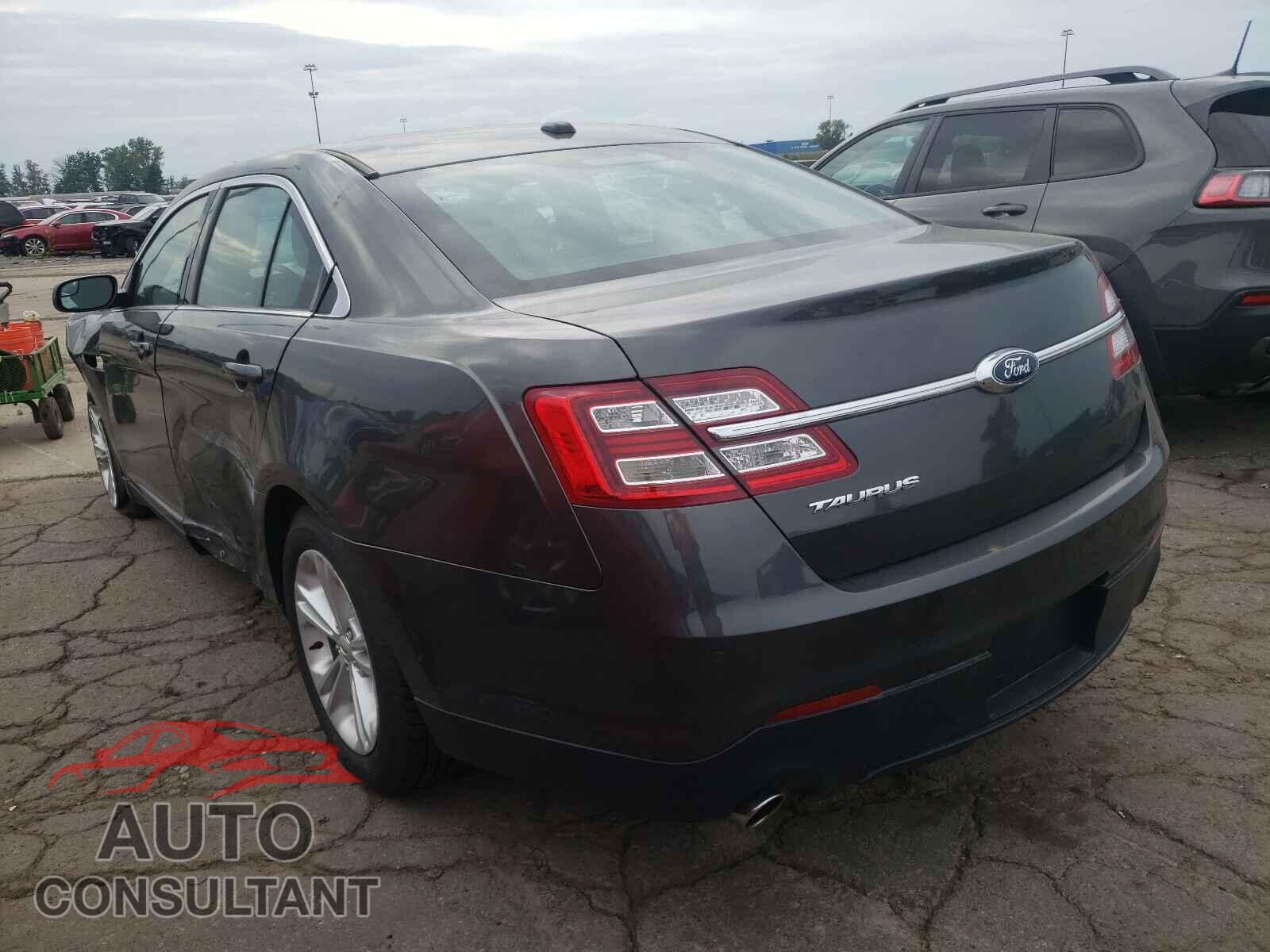 FORD TAURUS 2017 - 1FAHP2E82HG119038