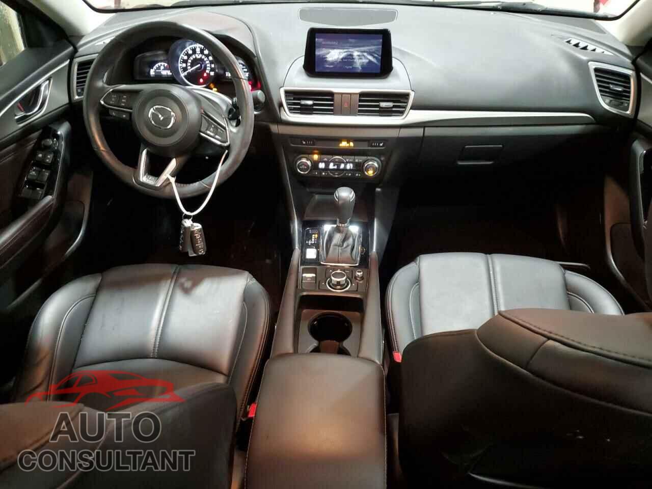 MAZDA 3 2017 - 3MZBN1V76HM118520