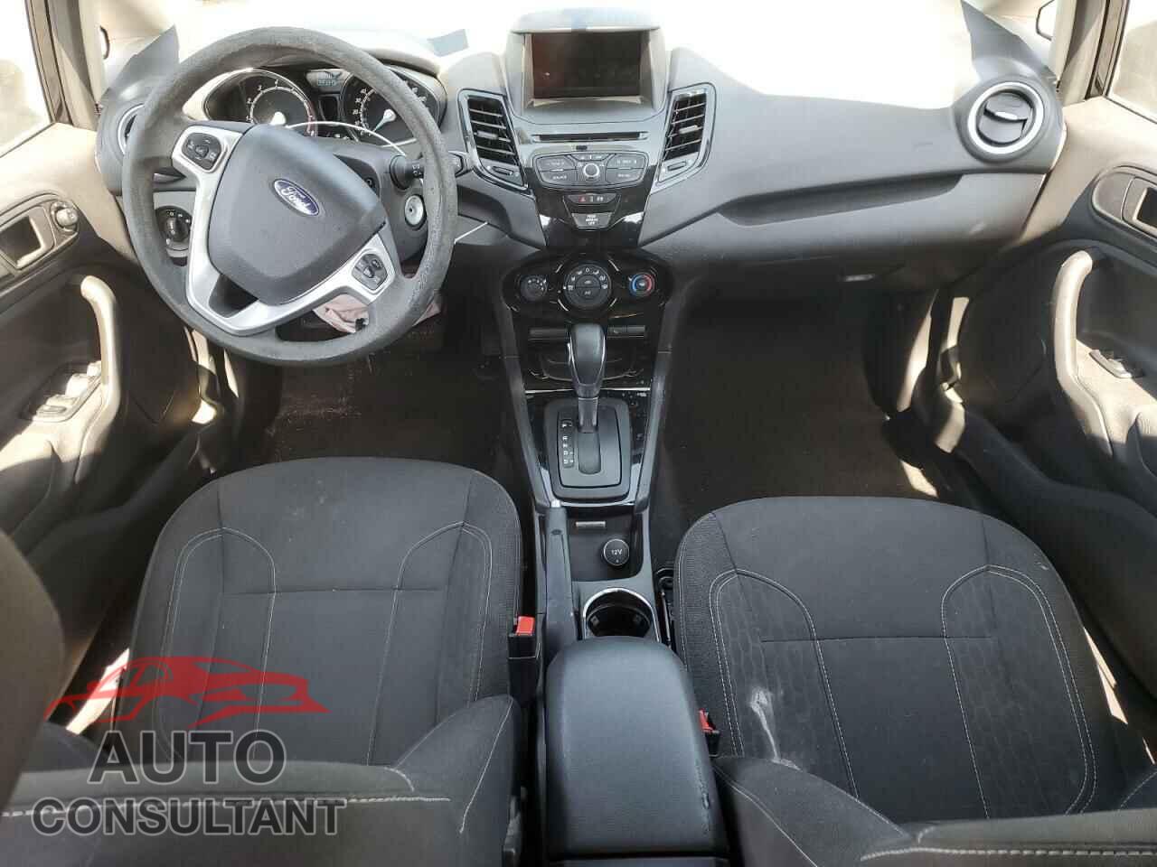 FORD FIESTA 2017 - 3FADP4EJ7HM125999