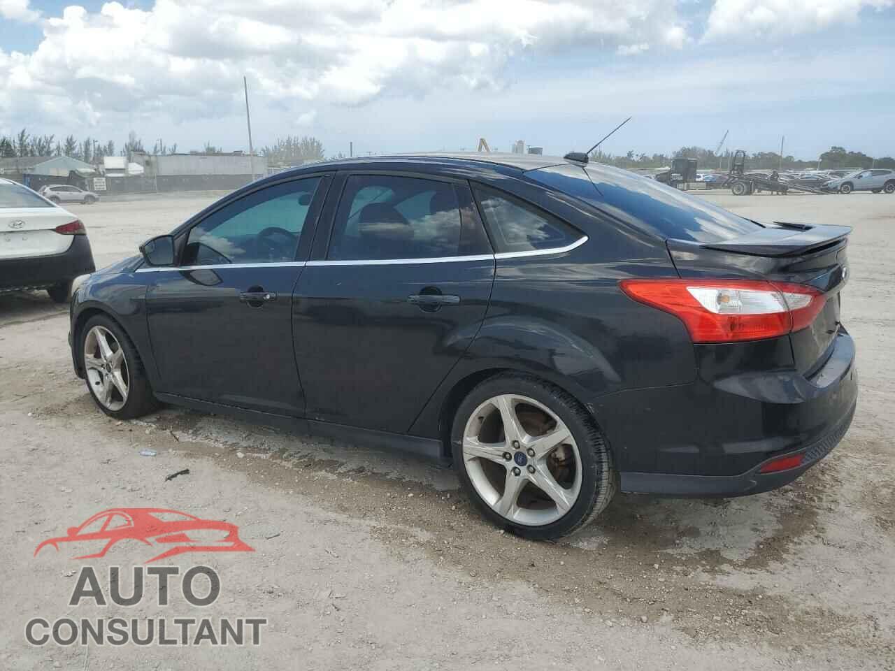 FORD FOCUS 2014 - 1FADP3J22EL240578