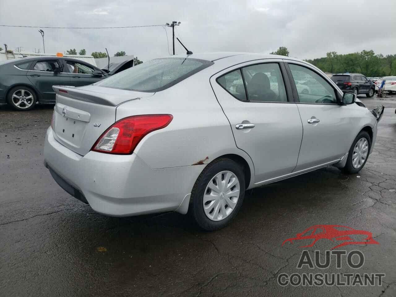 NISSAN VERSA 2017 - 3N1CN7AP5HL848489