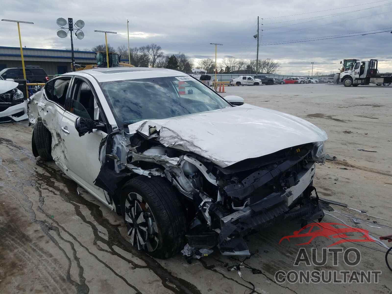 NISSAN ALTIMA SV 2019 - 1N4BL4DV8KC137532