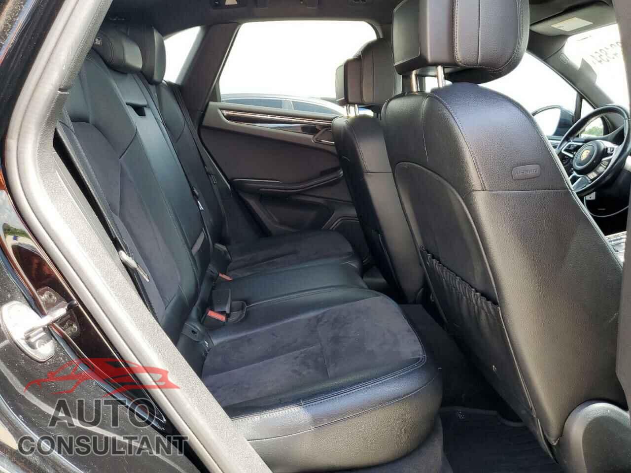 PORSCHE MACAN 2017 - WP1AA2A50HLB80497