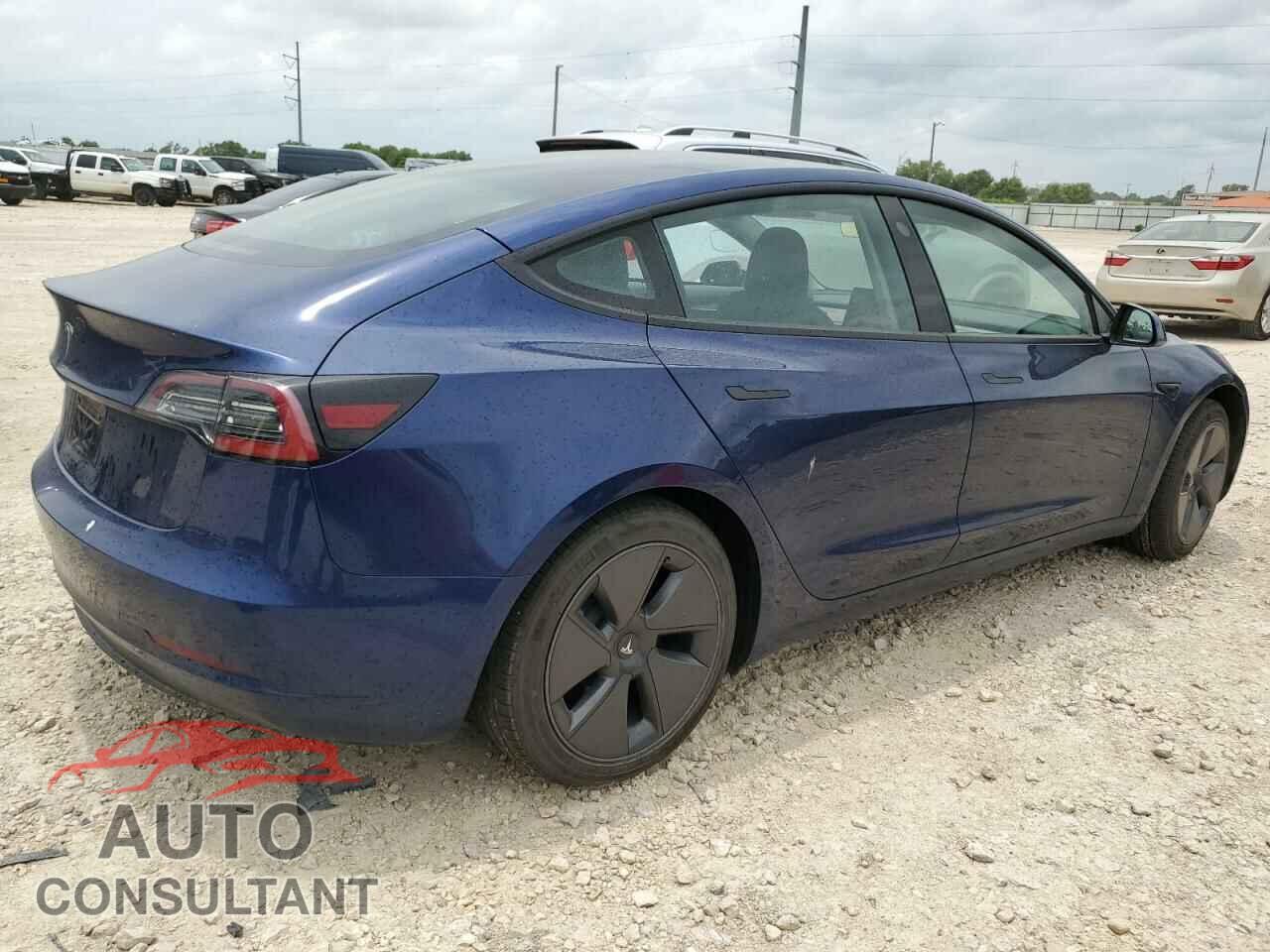 TESLA MODEL 3 2022 - 5YJ3E1EA6NF351459