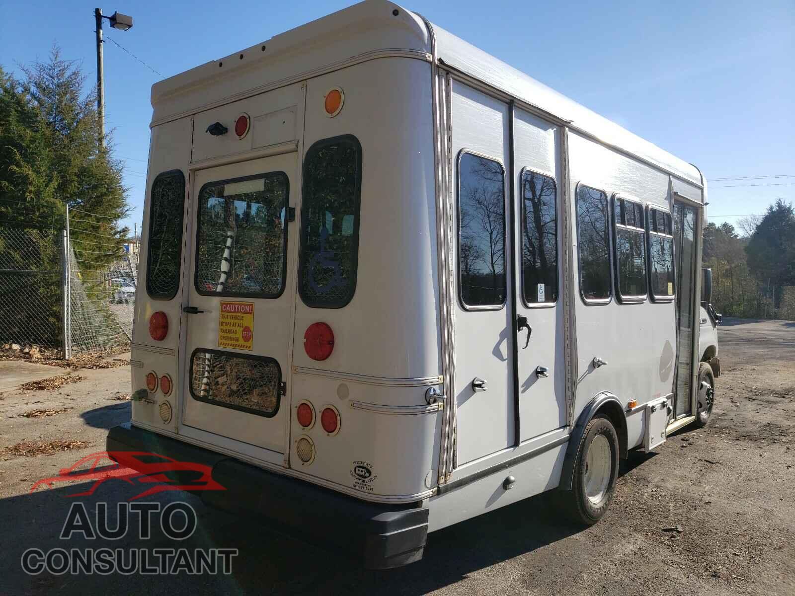 FORD ECONOLINE 2017 - 1FDEE3FSXHDC37712