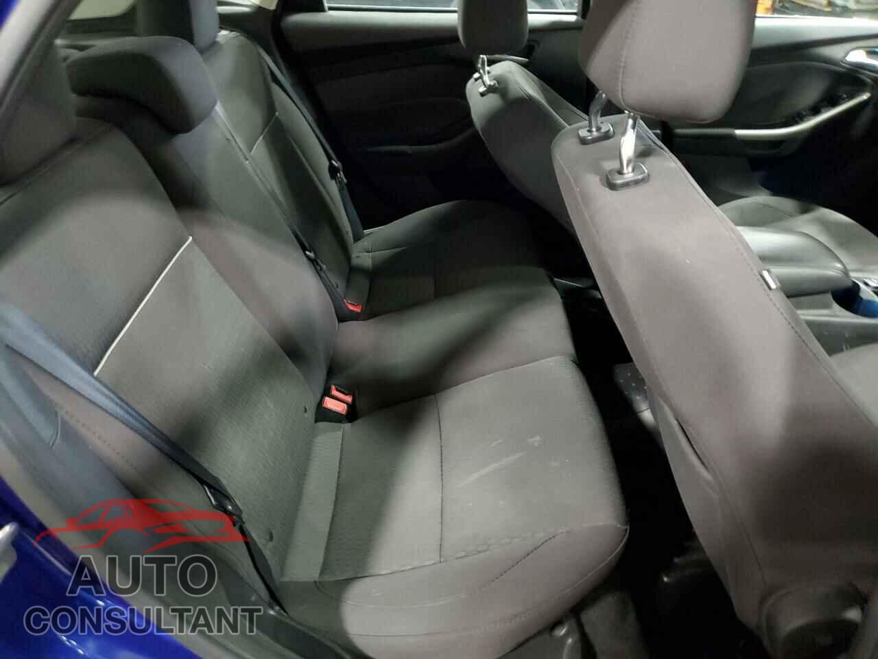 FORD FOCUS 2012 - 1FAHP3M28CL313740