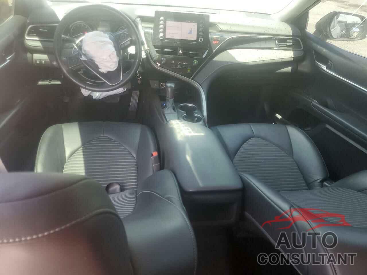 TOYOTA CAMRY 2021 - 4T1G11AK3MU583904