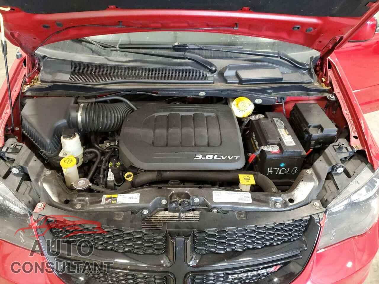 DODGE CARAVAN 2015 - 2C4RDGCG8FR750788