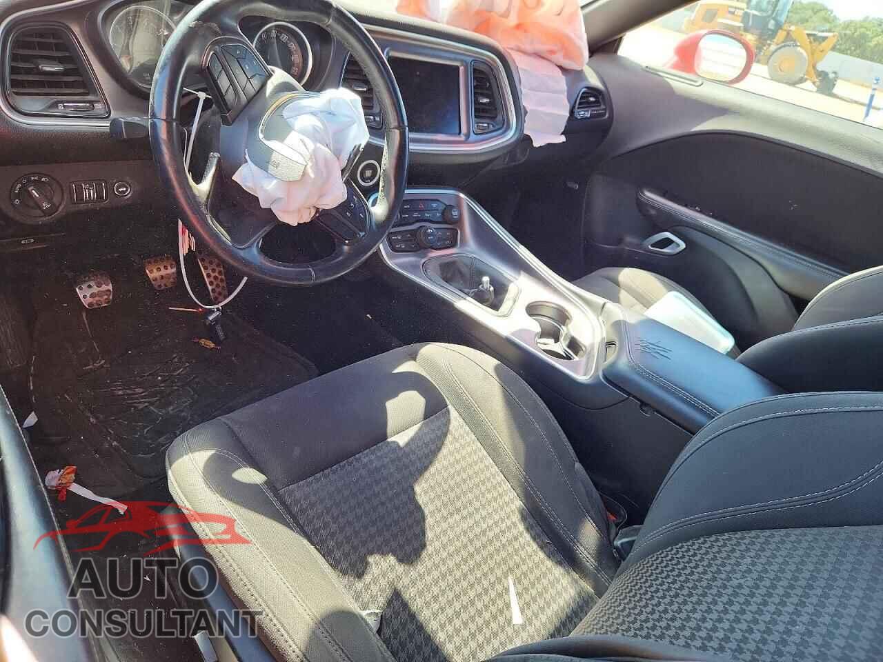 DODGE CHALLENGER 2017 - 2C3CDZBT3HH640132