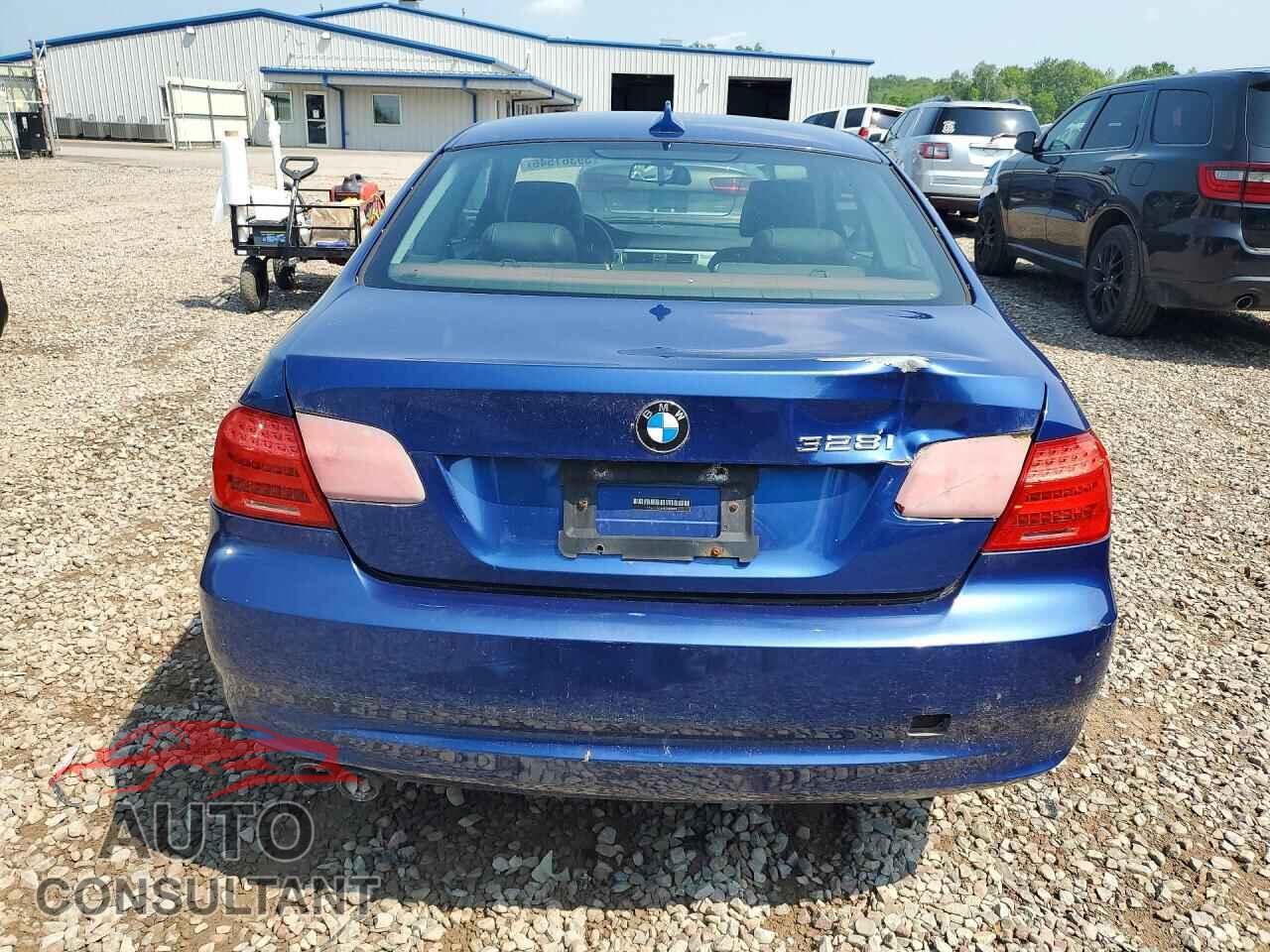 BMW 3 SERIES 2011 - WBAKF5C51BE586884