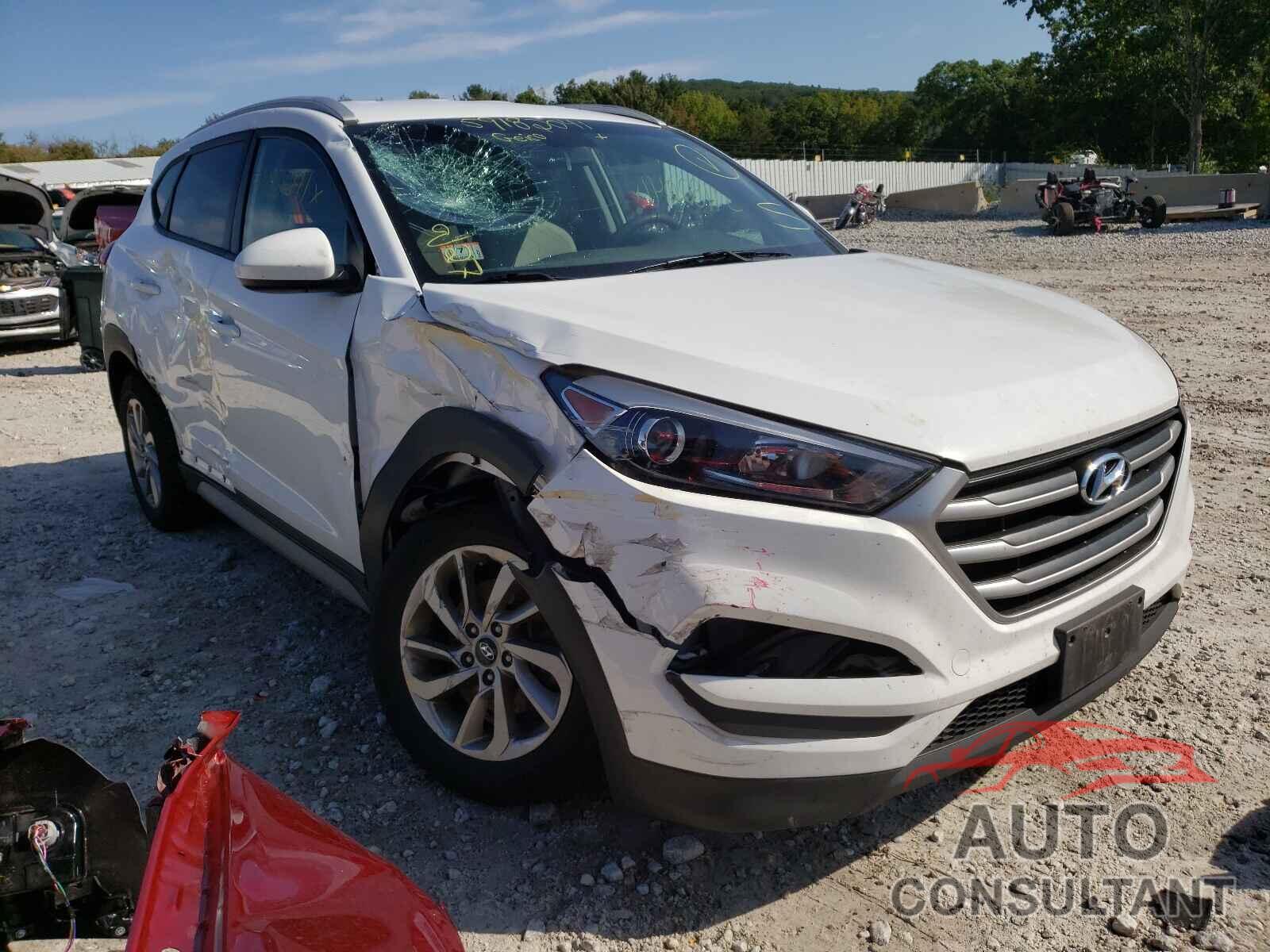 HYUNDAI TUCSON 2018 - KM8J3CA45JU737876